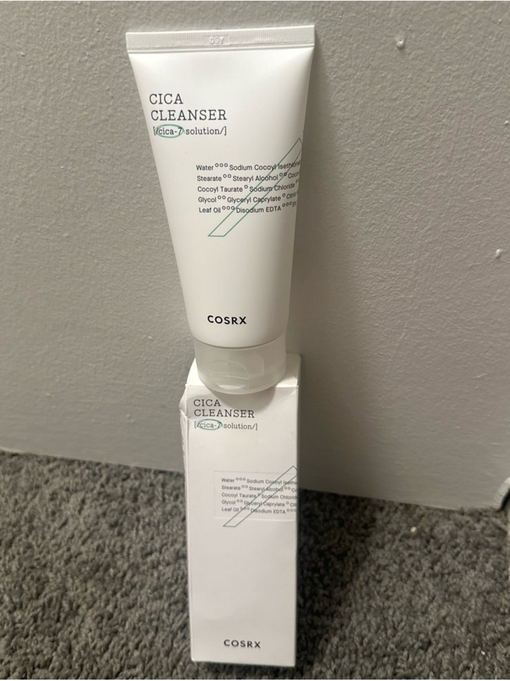 COS Cica Cleanser - White Gentle Soothing Gel Cleanser